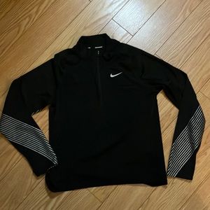 Nike Drifit Running Black half zip pullover sz Excellent condition